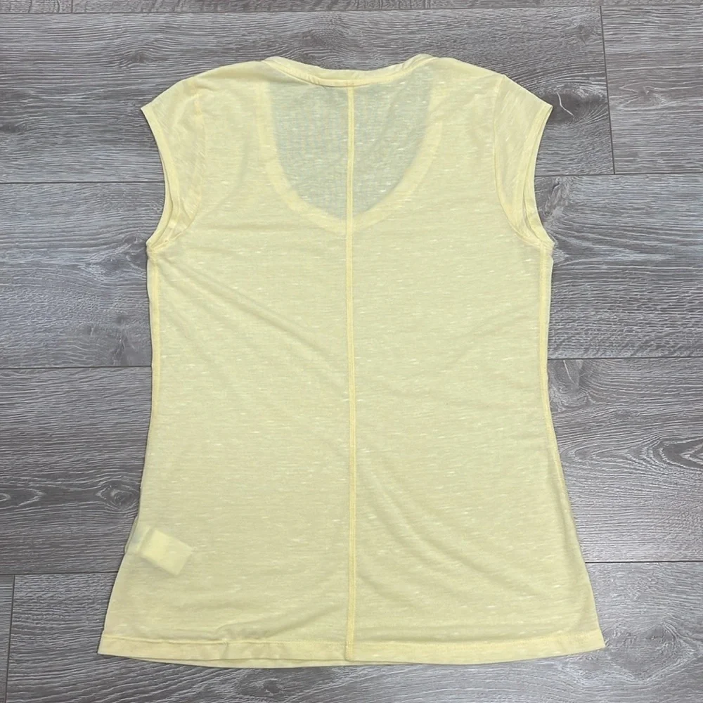 The North Face V-Neck Slub Cap Sleeve Tee Yellow M - Picture 12 of 12
